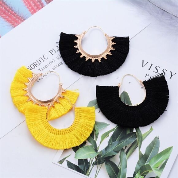 Fashion shiraleah anya Earrings tassel bundle - Picture 1 of 7